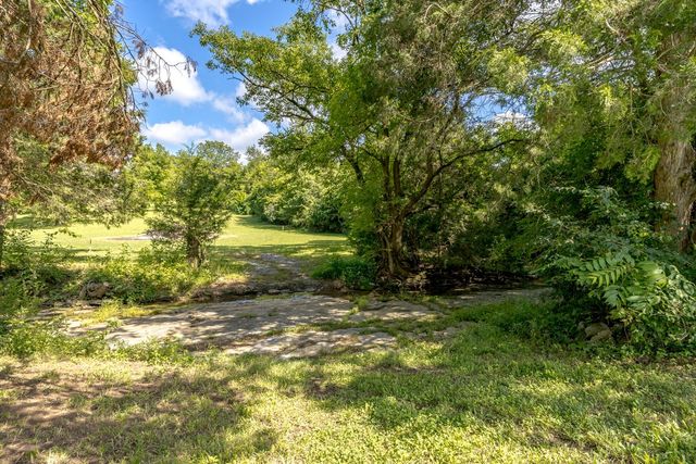 2966 McCanless Rd, Nolensville, TN 37135