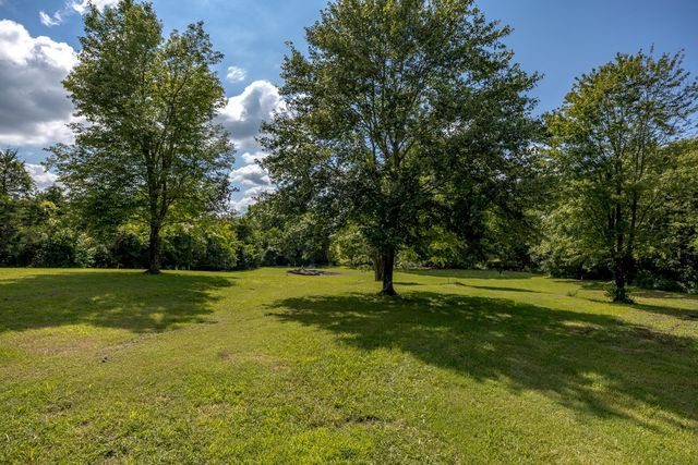 2966 McCanless Rd, Nolensville, TN 37135