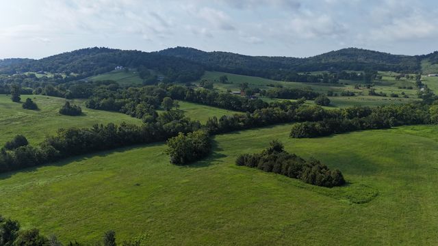 2966 McCanless Rd, Nolensville, TN 37135