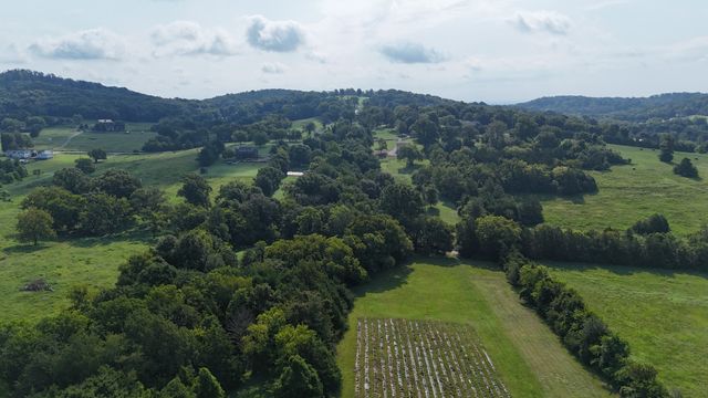 2966 McCanless Rd, Nolensville, TN 37135