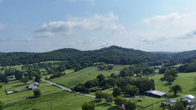 2966 McCanless Rd, Nolensville, TN 37135