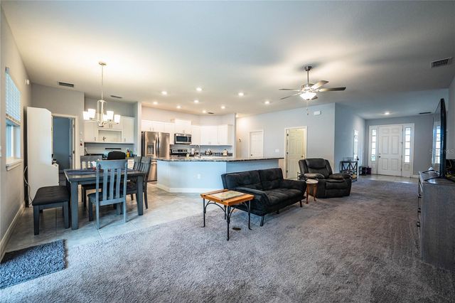 261 WALKERS POINT DRIVE, Auburndale, FL 33823