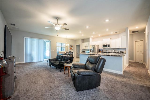 261 WALKERS POINT DRIVE, Auburndale, FL 33823