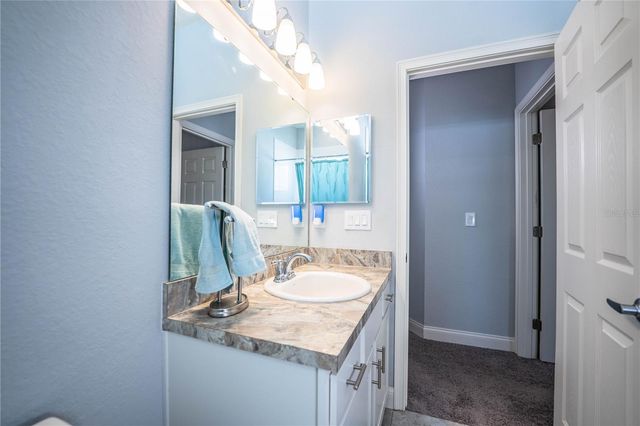 261 WALKERS POINT DRIVE, Auburndale, FL 33823