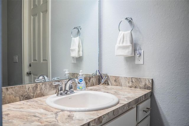 261 WALKERS POINT DRIVE, Auburndale, FL 33823