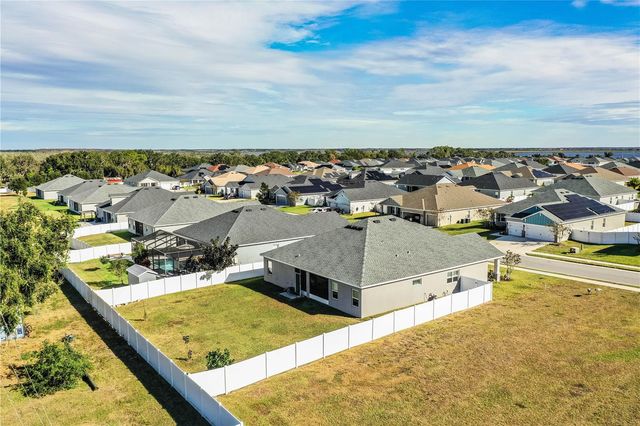 261 WALKERS POINT DRIVE, Auburndale, FL 33823