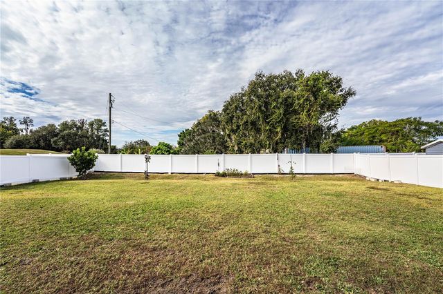 261 WALKERS POINT DRIVE, Auburndale, FL 33823