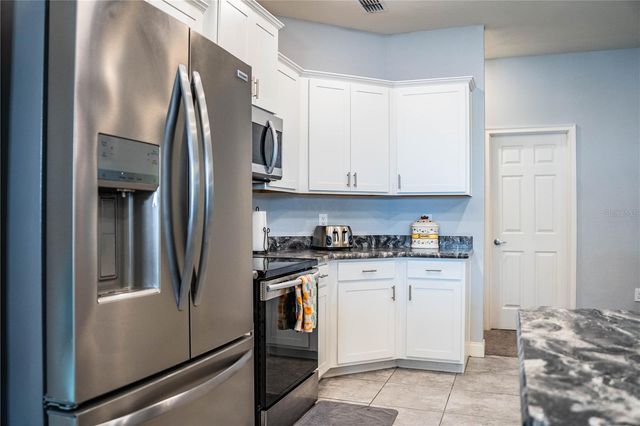 261 WALKERS POINT DRIVE, Auburndale, FL 33823