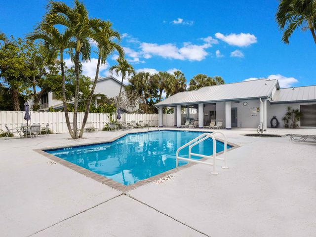 9794 Nickels Boulevard 808, Boynton Beach, FL 33436