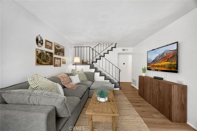 2148 Eveningside, West Covina, CA 91792