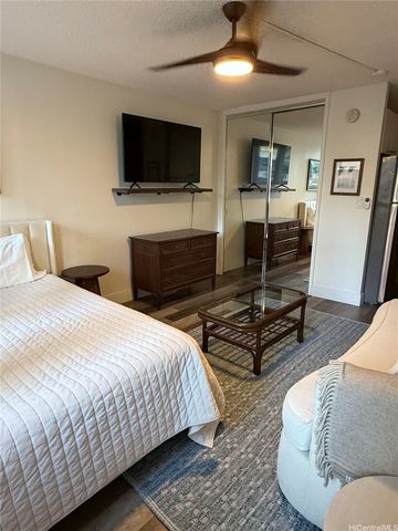 2442 Tusitala Street 201, Honolulu, HI 96815