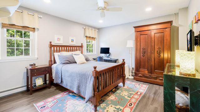 17 STRINGER DR, Doylestown, PA 18901
