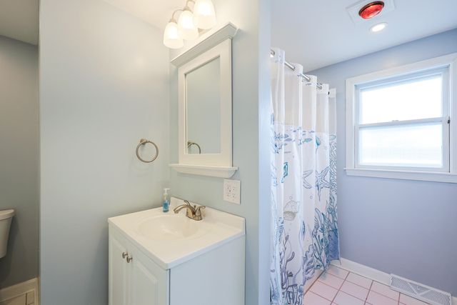 7 Loon Lane, West Yarmouth, MA 02673