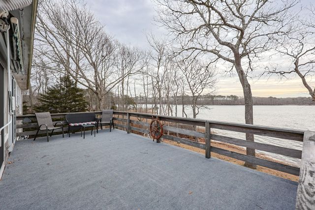 7 Loon Lane, West Yarmouth, MA 02673