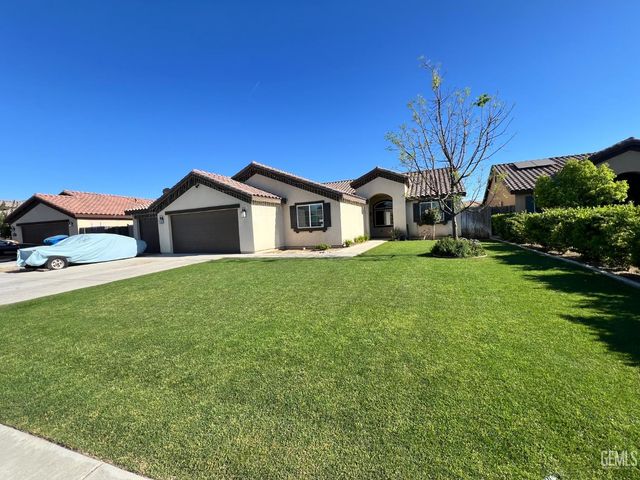 9103 Midnight Creek Way, Bakersfield, CA 93311