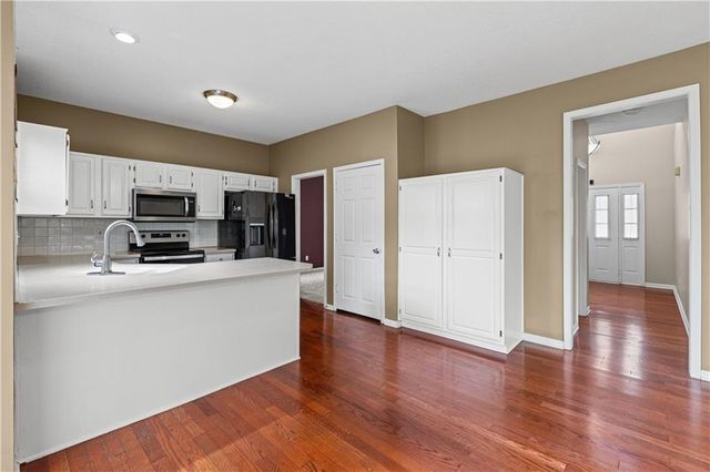 15347 W 149th Terrace, Olathe, KS 66062