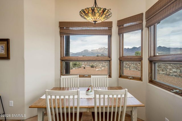 7878 Lion Den Canyon Way, Las Cruces, NM 88011