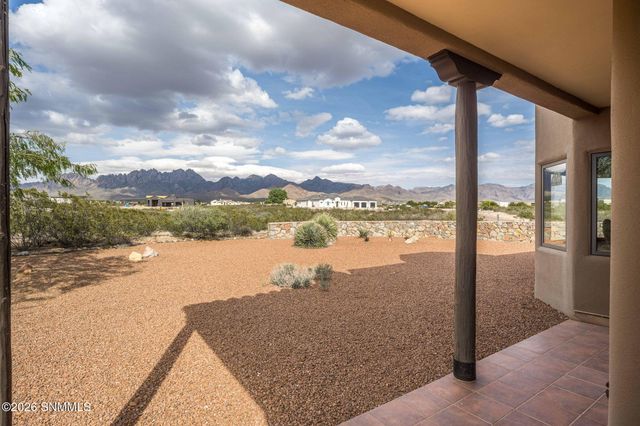 7878 Lion Den Canyon Way, Las Cruces, NM 88011