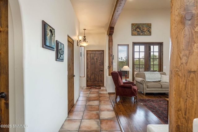 7878 Lion Den Canyon Way, Las Cruces, NM 88011