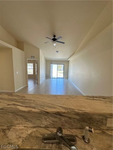 4521 SW 9th AVE, Cape Coral, FL 33914