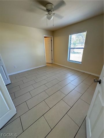 4521 SW 9th AVE, Cape Coral, FL 33914