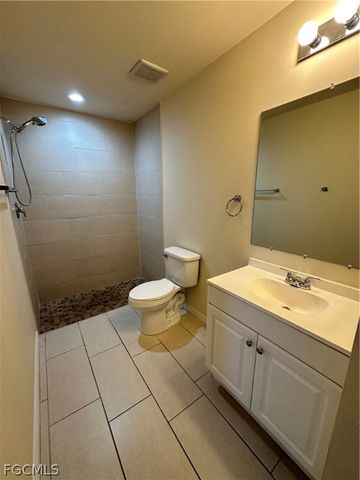 4521 SW 9th AVE, Cape Coral, FL 33914