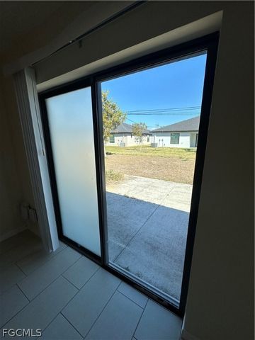 4521 SW 9th AVE, Cape Coral, FL 33914