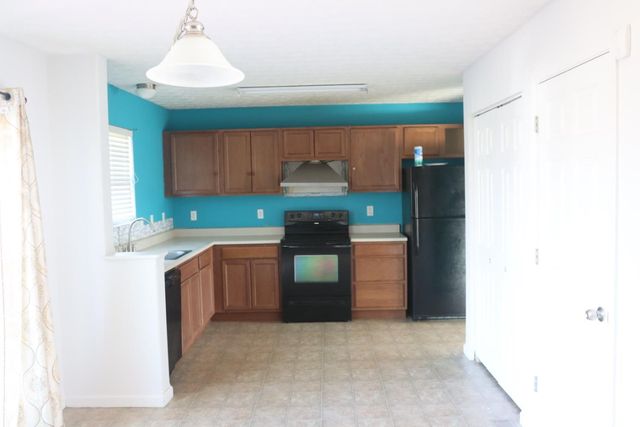 610 Princeton Drive, Trenton, OH 45067