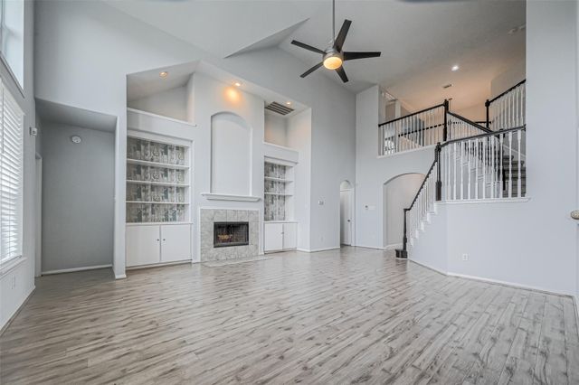 9519 Stone Terrace Court, Houston, TX 77089