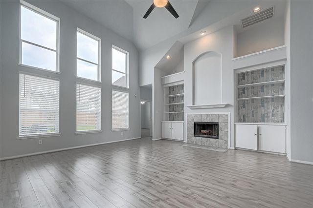 9519 Stone Terrace Court, Houston, TX 77089