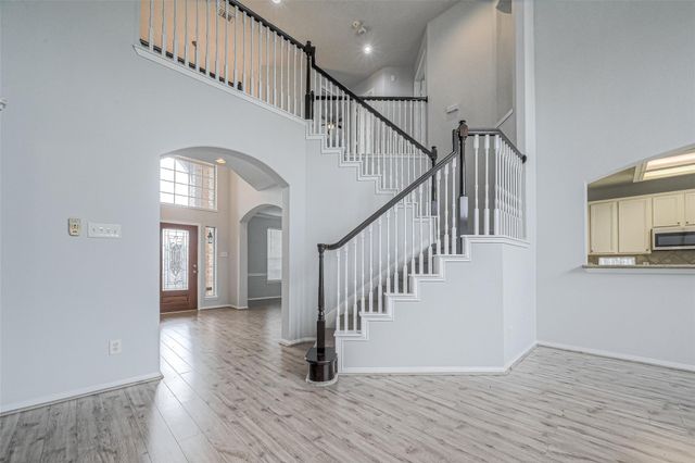 9519 Stone Terrace Court, Houston, TX 77089