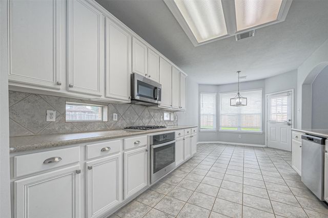9519 Stone Terrace Court, Houston, TX 77089