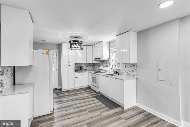 4719 25TH ST N, Arlington, VA 22207