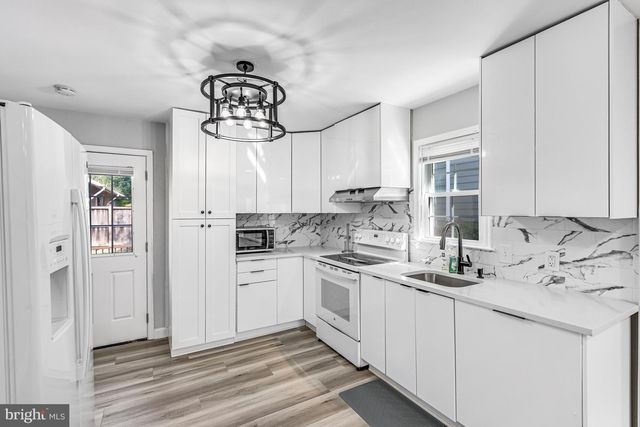 4719 25TH ST N, Arlington, VA 22207