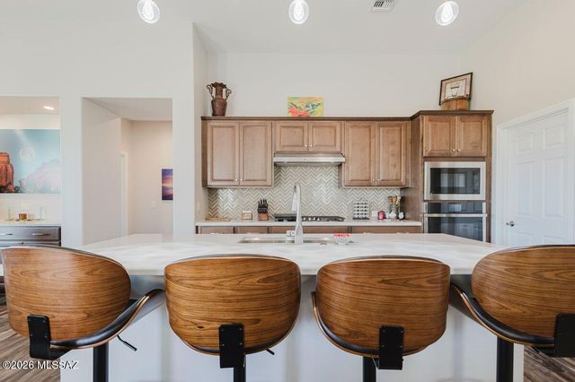 2484 E Copper Valley Way, Green Valley, AZ 85614