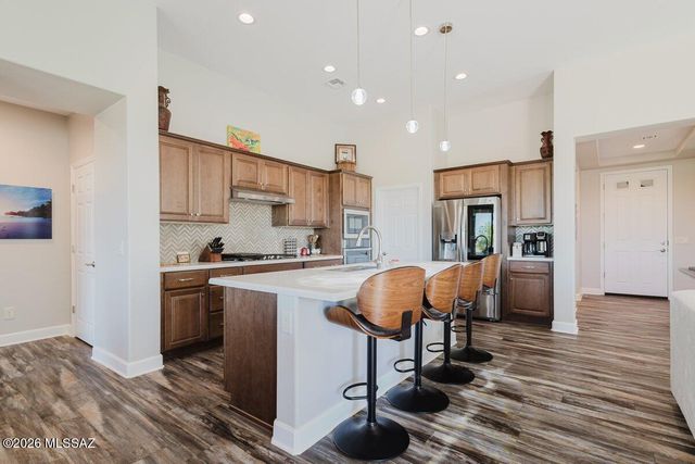 2484 E Copper Valley Way, Green Valley, AZ 85614