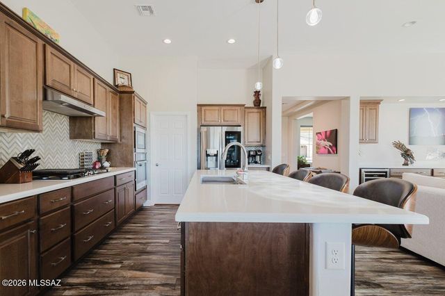 2484 E Copper Valley Way, Green Valley, AZ 85614