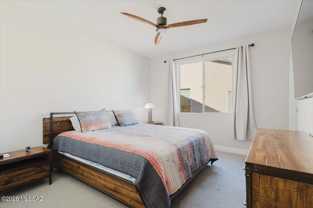 2484 E Copper Valley Way, Green Valley, AZ 85614