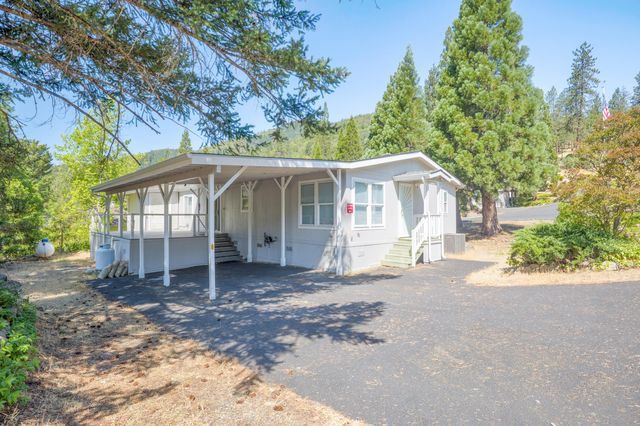 5648 Foothill Boulevard 31, Grants Pass, OR 97526