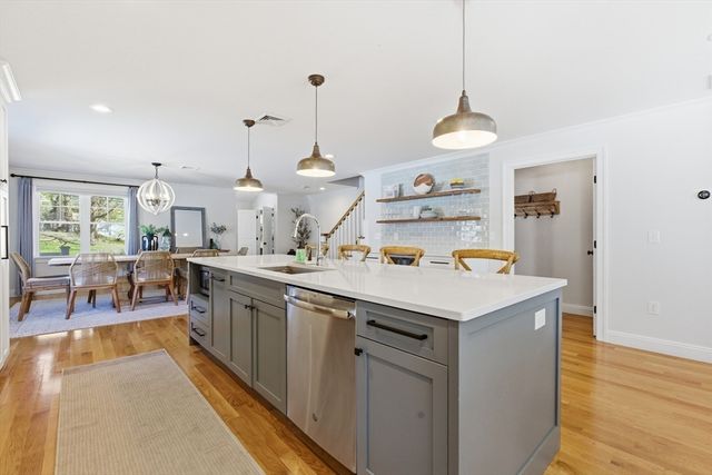 119 Salem Street 119, Reading, MA 01867