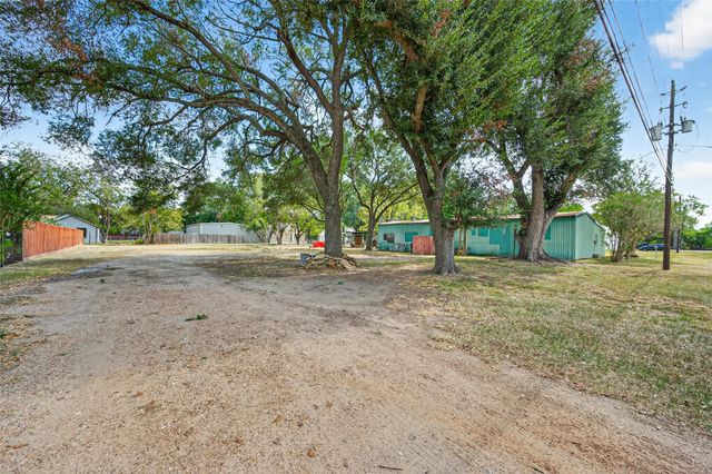 2513 3rd Street, Rosenberg, TX 77471
