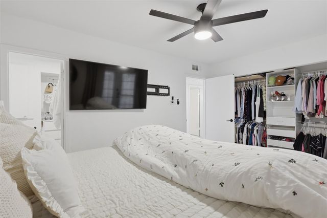 4040 San Felipe Street 102, Houston, TX 77027