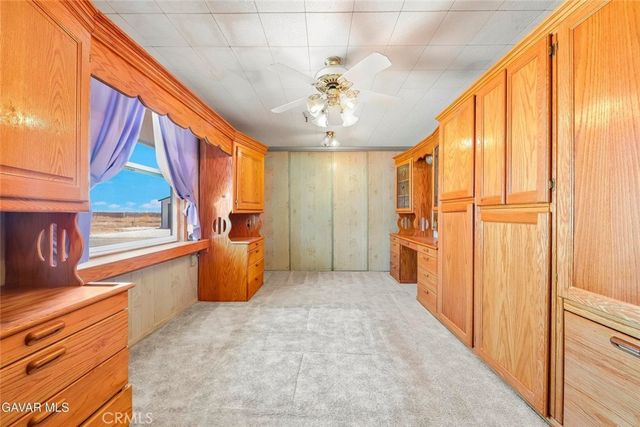 4636 E Avenue H, Lancaster, CA 93535