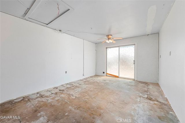 4636 E Avenue H, Lancaster, CA 93535