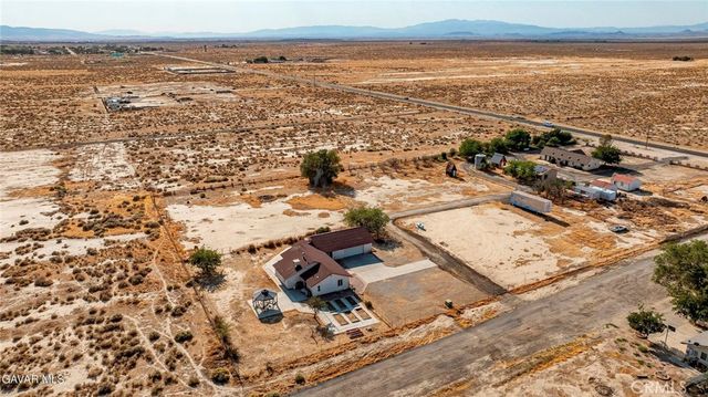 4636 E Avenue H, Lancaster, CA 93535