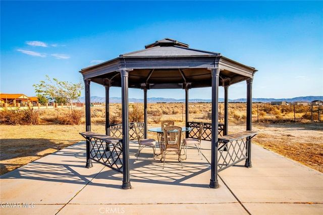 4636 E Avenue H, Lancaster, CA 93535