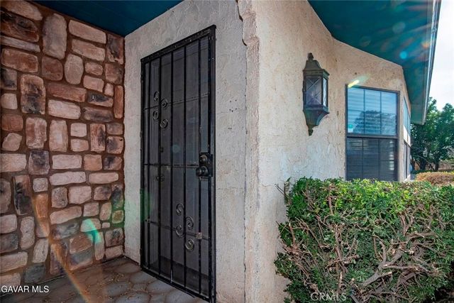 4636 E Avenue H, Lancaster, CA 93535