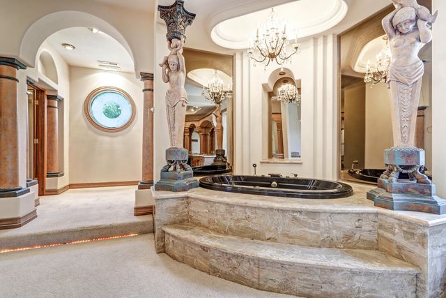 7012 RIO GRANDE Boulevard NW, Los Ranchos, NM 87107