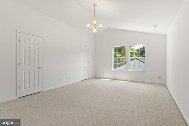 29 WOODS EDGE CT, Stafford, VA 22554