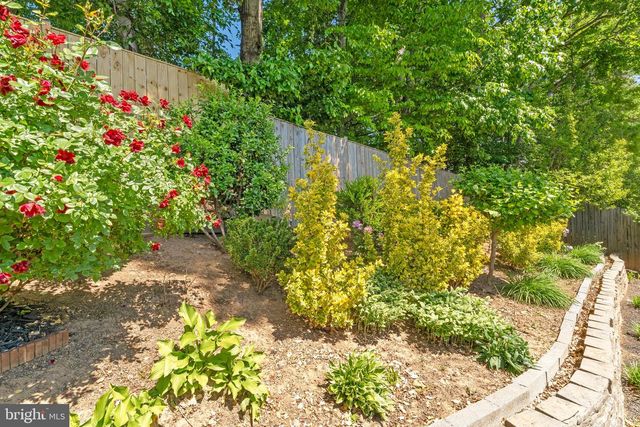 29 WOODS EDGE CT, Stafford, VA 22554
